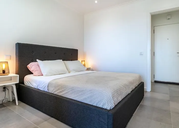 Lägenhet Modern With Ocean View & Terrace - Free Access To Pool And Tennis Courts By Lisbeyond