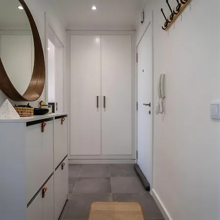 Modern With Ocean View & Terrace - Free Access To Pool And Tennis Courts By Lisbeyond *